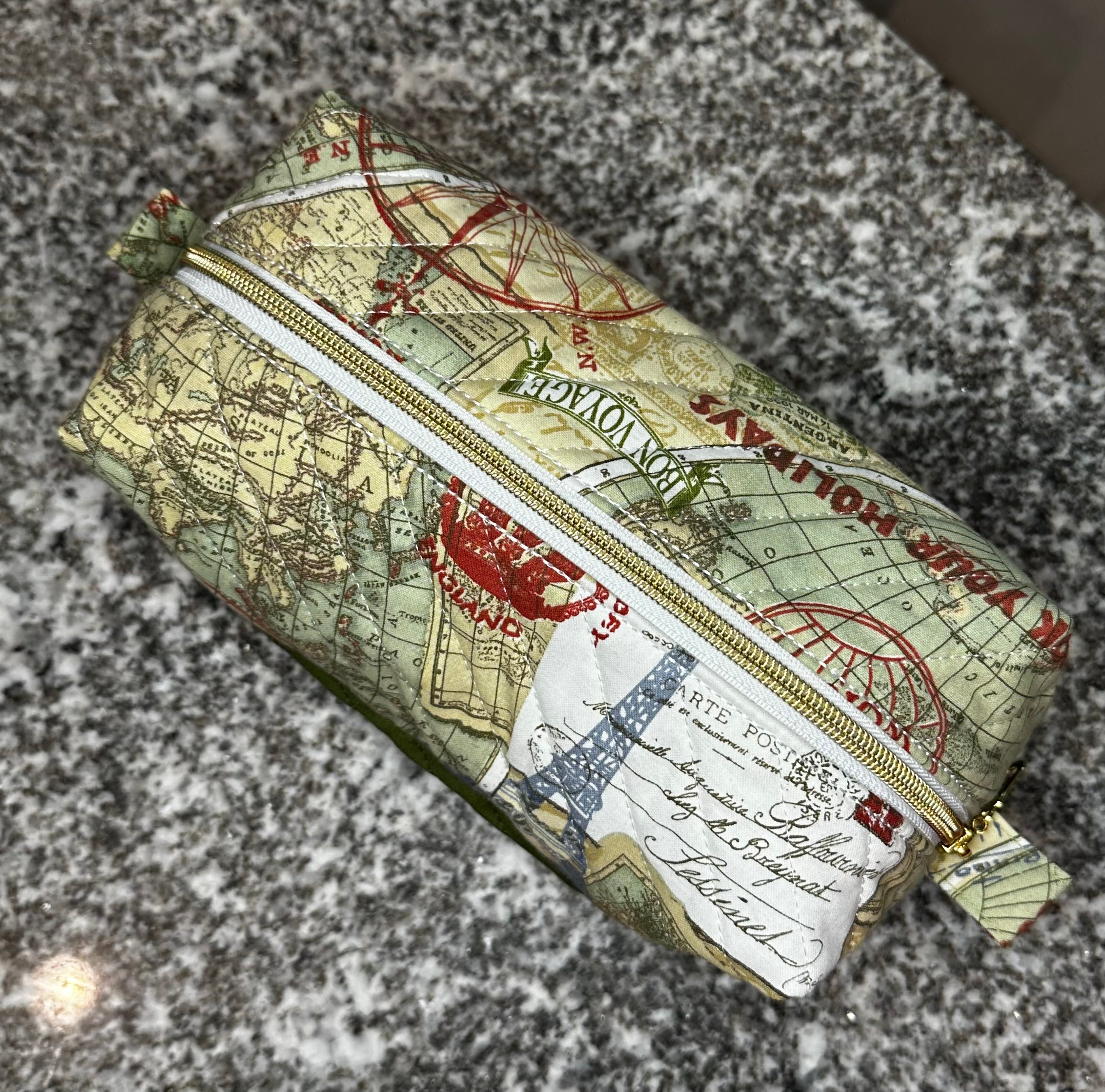 Quilted fabric cosmetic bag